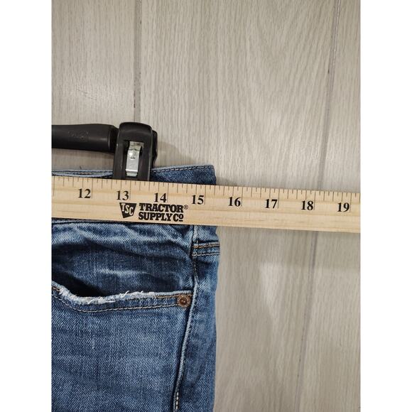 Women's American Eagle Favorite Boyfriend Cutoff Short Shorts Daisy Dukes Size 4 - Picture 7 of 9